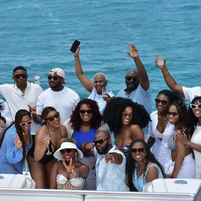 Abenteuer Travel Club Team